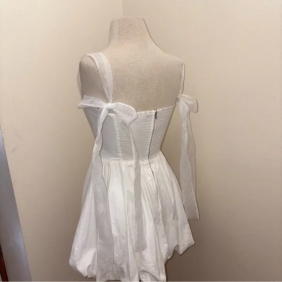 REFORMATION White Enza Square Ribbon Tie Strap Bubble Hem Minidress size 6 Small - Picture 6 of 16
